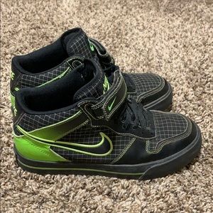 Nike Air Force 1 Mids